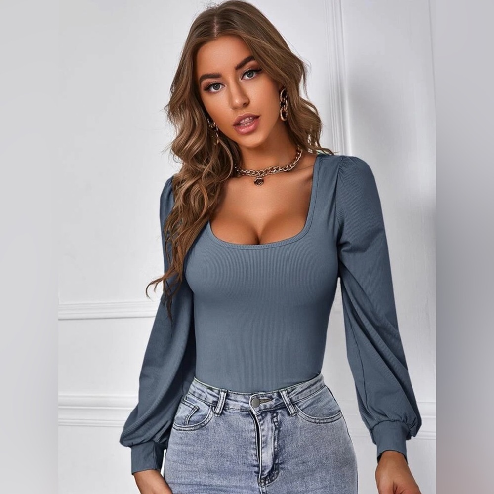 Dusty blue Scoop Neck Bishop Sleeve Tee